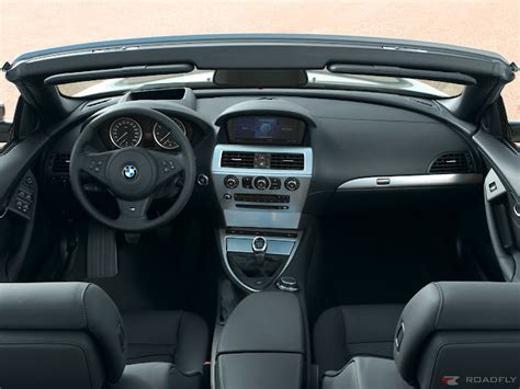 SPORTS CARS: BMW 650i interior