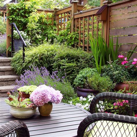 48 Best Small Garden Ideas - Small Garden Designs