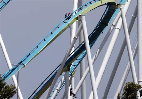 Photos More Images Of Carowinds Cracked Roller Coaster Before It Was