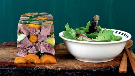 La Terrine De Joue De Boeuf En Gel E Femme Actuelle Le Mag