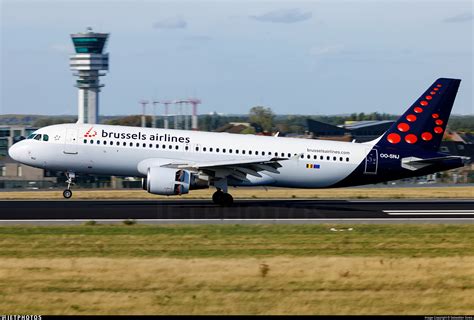 OO SNJ Airbus A320 214 Brussels Airlines Sebastian Sowa JetPhotos