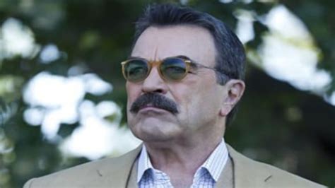 Tom Selleck Nearly Ditched Iconic Mustache For Blue Bloods Here S Why