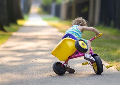 Lesiones infantiles causadas por caídas Dr Mauricio Arouesty