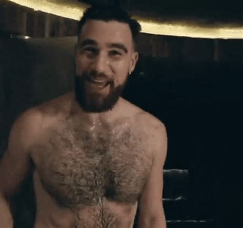 Travis Kelce Fans Go Wild Over Video Of Him Shirtless Wearing A Towel Full Story Below News