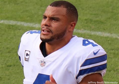 Dak Prescott Got His Cowboys Teammates An Awesome Christmas T