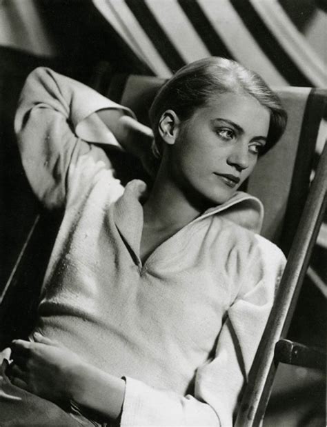 The Incredible Lee Miller How A Famous Model Became A War Photographer