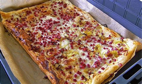 Flammkuchen Rezepte Von Klassisch Bis Ausgefallen Chefkoch De