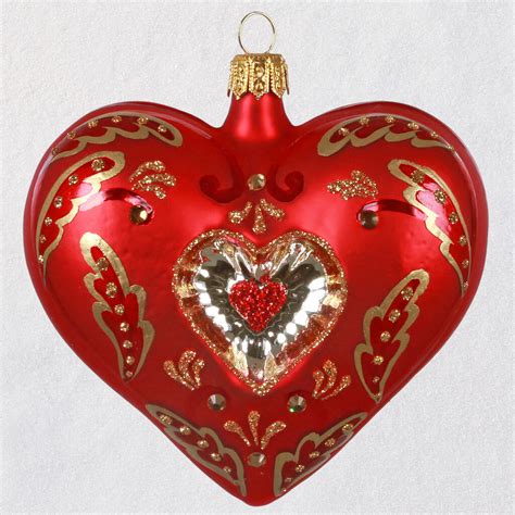 2020 Elegant Heart Blown Glass Hallmark Premium Ornament Hooked On