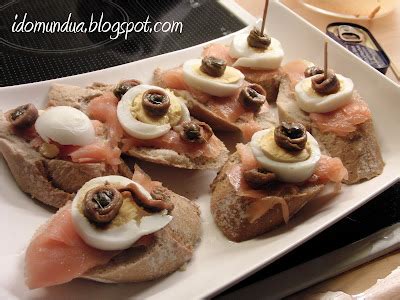 Idomundua Pintxo De Salm N Ahumado Huevo Y Anchoa