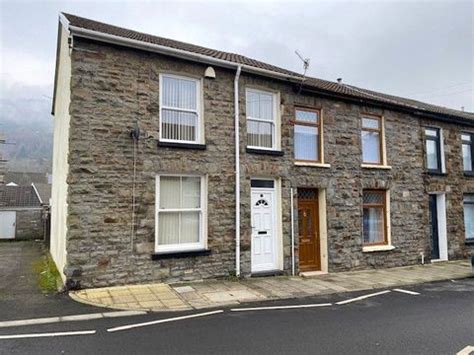 Bed End Terrace House For Sale In Maindy Road Ton Pentre Rhondda