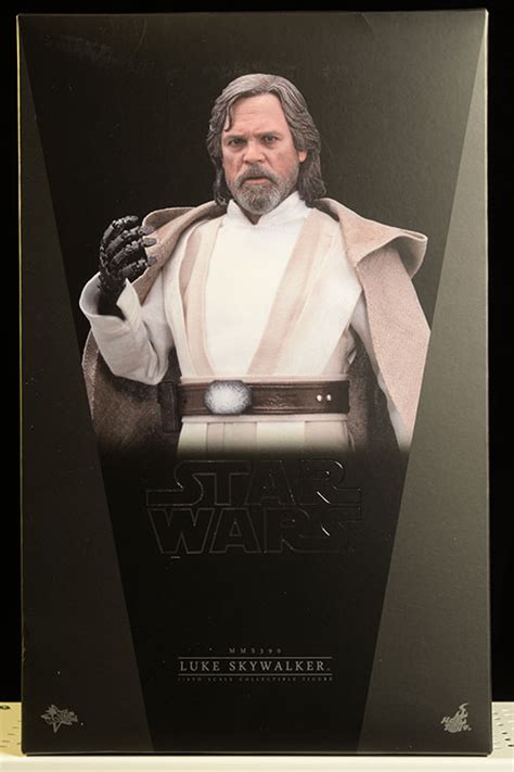 Review And Photos Of Luke Skywalker Force Awakens Star Wars Hot Toys Action Figure