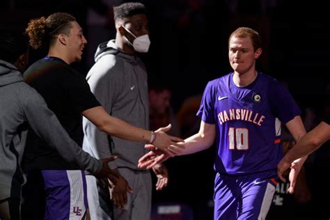 Purple Aces Men S Basketball Vs Missouri State Bears In Game 2 At Ford Center