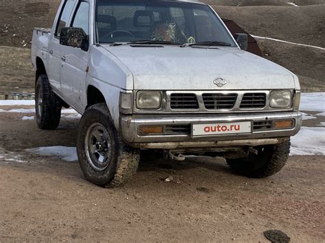 Купить б у Nissan Datsun D21 2 7d Mt 85 л с 4wd дизель механика в Кызыле белый Ниссан Датсан