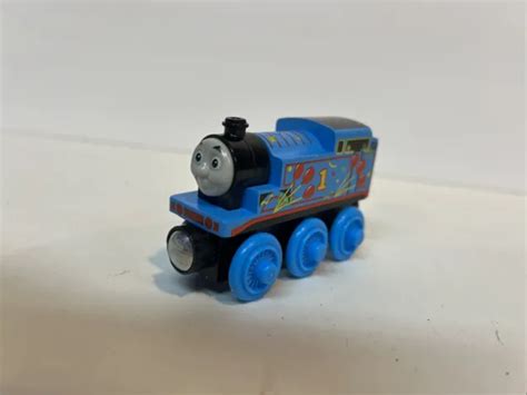 FISHER PRICE THOMAS And Friends Wood Birthday Thomas Train Set GGG69