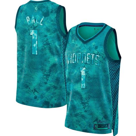 Nike Lamelo Ball Charlotte Hornets Select Series Swingman Jersey - Mint ...