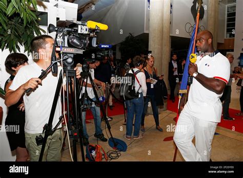 French Judoka Teddy Riner Named Frances Flag Bearer For Rio 2016