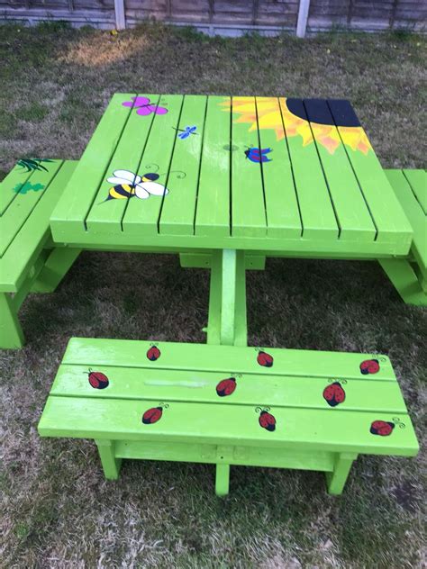 20+30+ Creative Painted Picnic Tables – HOMYRACKS