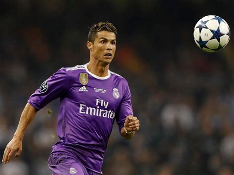 Espanh Is Dizem Que Frase De Ronaldo Significa Que Fica Em Madrid Cnn