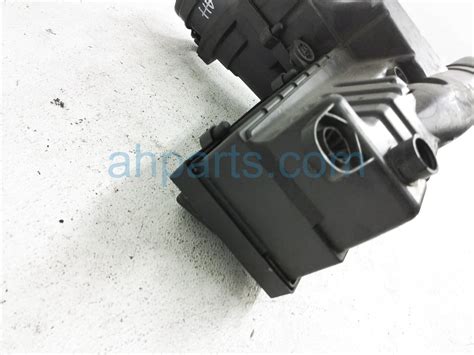 Sold 2011 Audi A3 Audi Air Cleaner Intake Box Assy 1k0129607ag