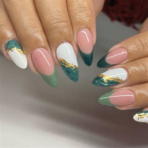 Green With Envy Stunning Emerald Green Nails Nail Designs Daily