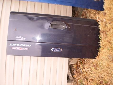 RARE OEM 01 05 Ford Explorer SPORT TRAC Tail Gate Tailgate Ford