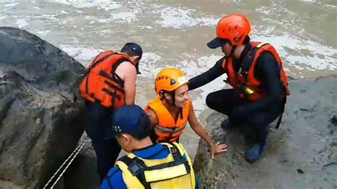 嘉義山區法國遊客帶狗困連雲瀑布 消防員馳援 民視新聞網