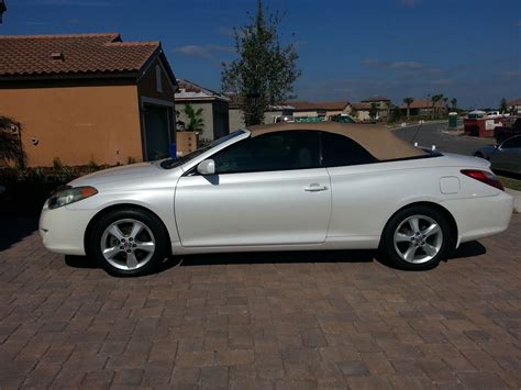 2004 Toyota Camry Solara Images