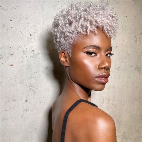 35 Low Maintenance Short Natural Haircuts For Black Women Hood Mwr