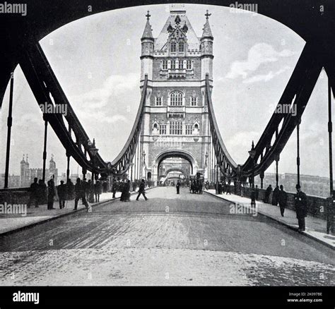 Late Victorian Era Photograph In London England 1895 Stock Photo Alamy