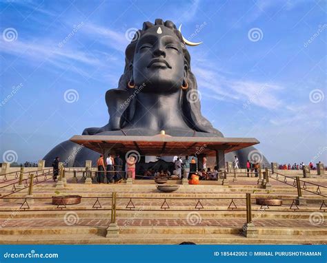 Adiyogi Shiva Statue Coimbatore With Velliangiri Mountains Background ...