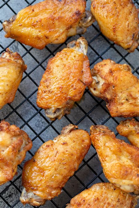 Easy Air Fryer Chicken Wing Recipe