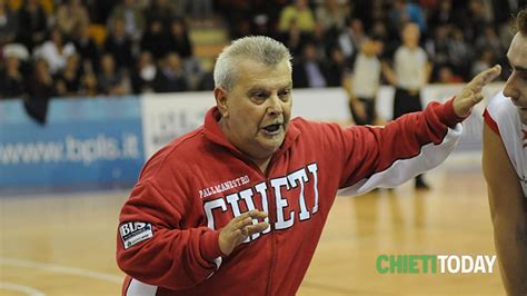 Teate Basket Ufficiale Il Ritorno Di Coach Sorgentone