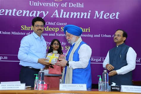 Benefits Of Delhi University Alumni Network Du Squad