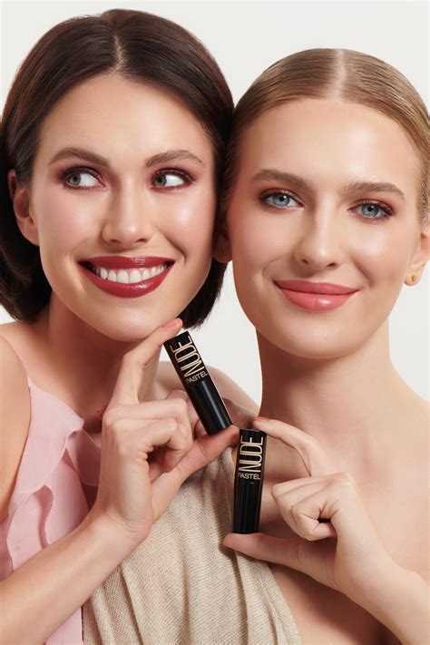 In Sessiz Ama G L G Zellik Trendi Nude Rujlar Marie Claire T Rkiye