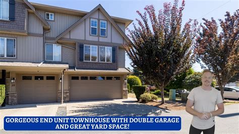 Gorgeous End Unit Townhouse With Double Garage Youtube