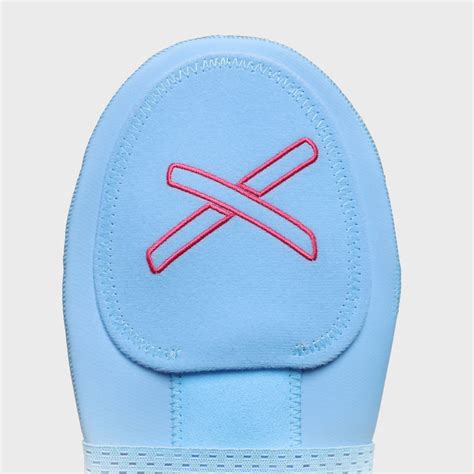 Cotton Candy Sliding Mitt Absolutely Ridiculous Innovation For Athletes