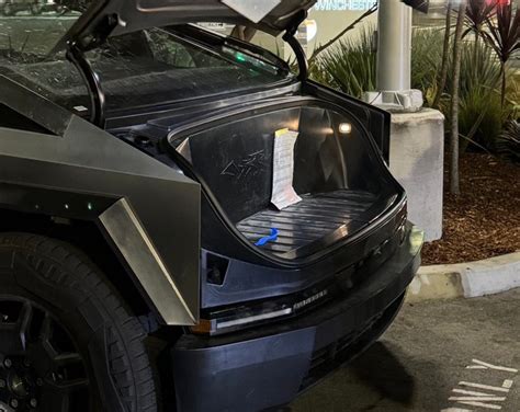 Best Look At Tesla Cybertrucks Powered Frunk Yet Top Tech News