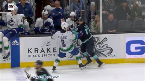 Vancouver Canucks (NHL) | HockeyFights