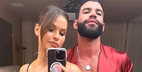 Gusttavo Lima Causa Visual Vai Sem Camisa A Casamento De Sertanejo