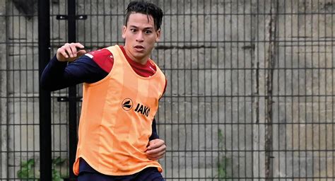 Cristian Benavente Espero estar de vuelta en la Selección Peruana