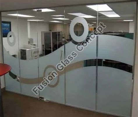 Transparent Rectangular Polished Printed Designer Toughened Glass For