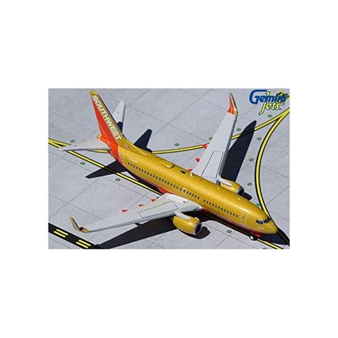 Buy Gemini Jets GJSWA1962 Boeing 737 700 Southwest Airlines N714CB