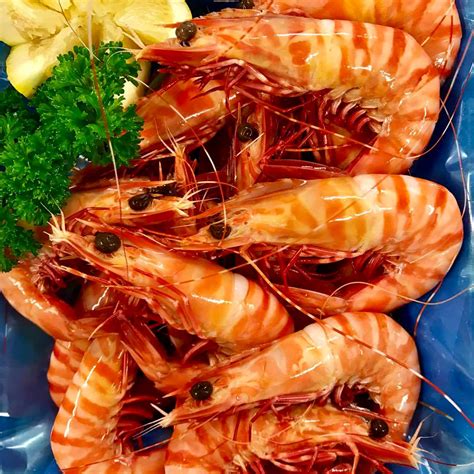 Fresh Cooked Tiger Prawns Mackay Fish Market