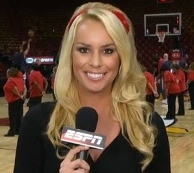 Video Espn S Britt Mchenry Caught On Camera Going Nuts On Parking Lot