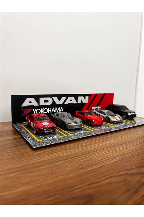 HOT WHEELS Advan Ölçek Araba Otopark Diorama Araçlık Hot Wheels Advan Yokohama