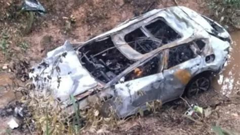 Tragedia En Tolima Vehículo Se Precipita Por Un Abismo Dos Personas