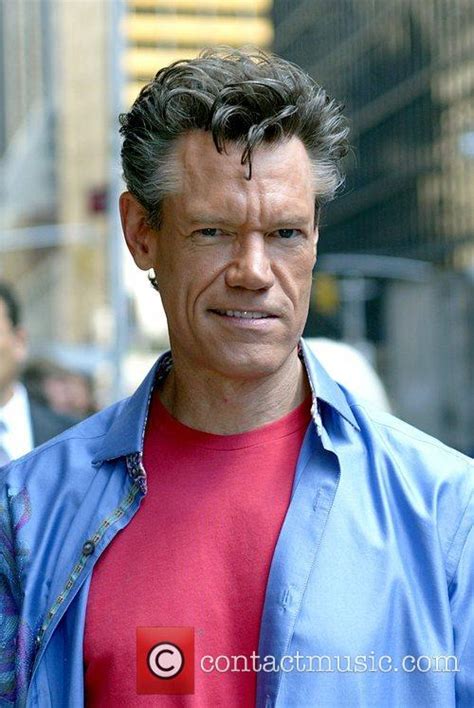 Randy Travis Remains Critical After Surgery But What Is Congestive