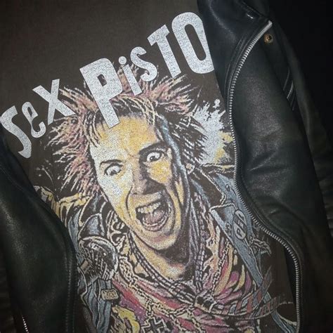 Johnny Rotten Sex Pistols Vintage Wash Tee Kaos Band Punk Rock Sex