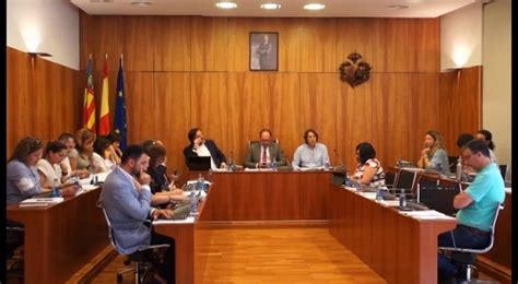 El Pleno de Orihuela aprueba poner coto al uso de plásticos en las