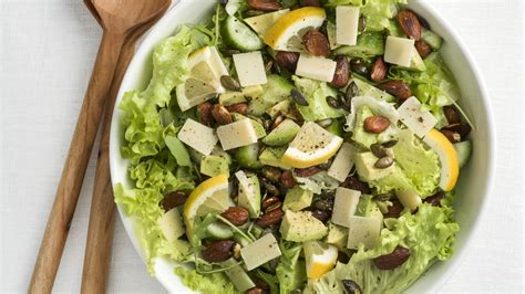 Simple Green Salad | Dress It Up Dressing